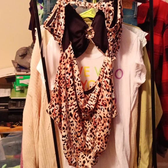 Women's bathing suit - Picture 2 of 6